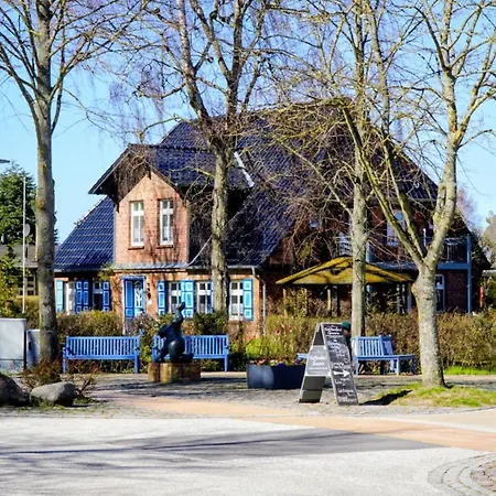 Lägenhet Charmante Mit Grossem Garten